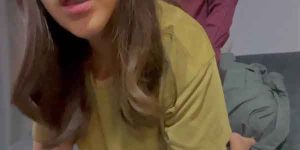 สาวร่านโดนกระแทกหีเน้น ๆ